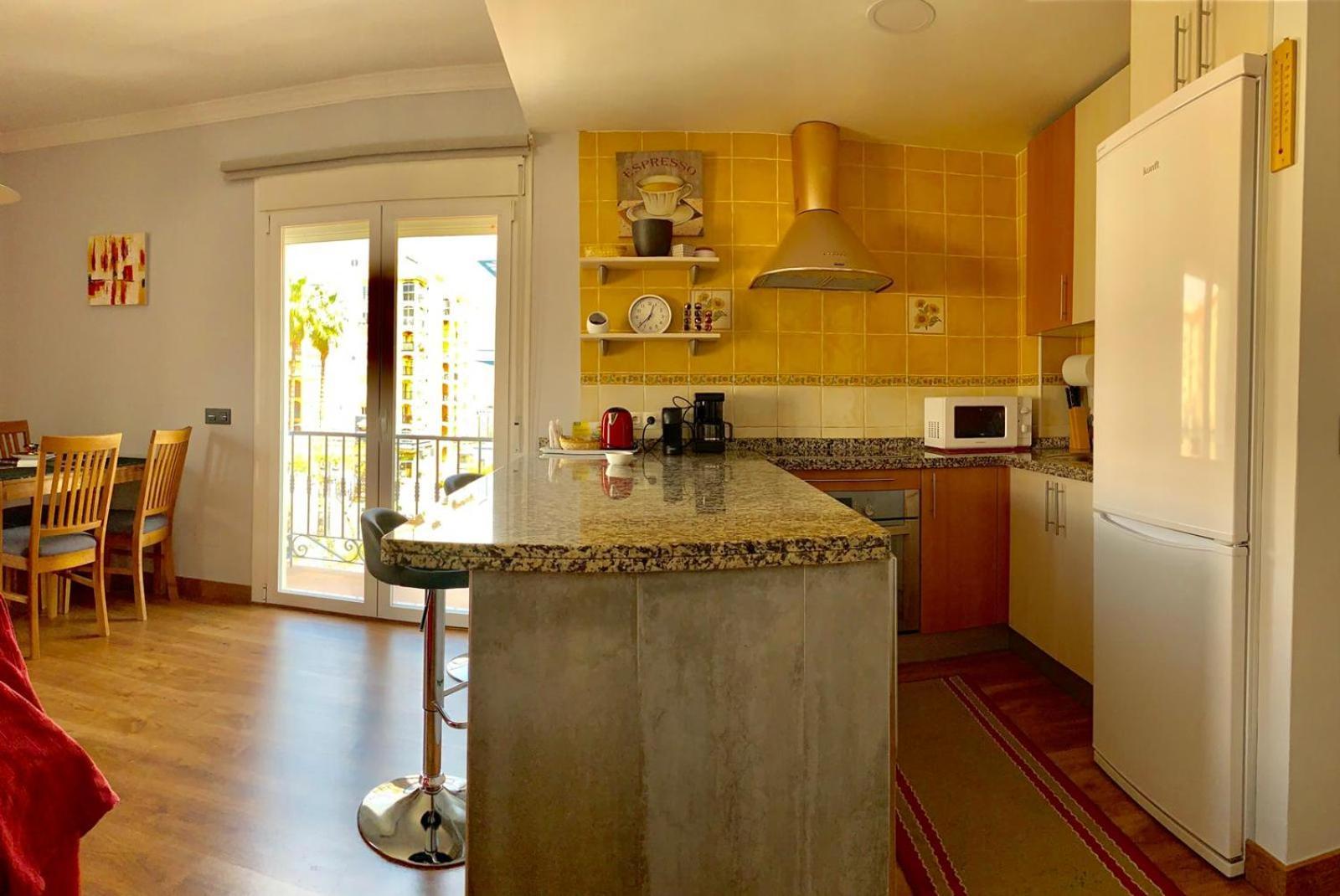 Apartamento Capri Los Boliches Wifi Gratis Beach 100M Fuengirola Luaran gambar